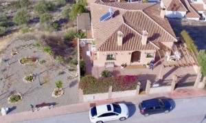  Chalet Se Vende en Coin , Mlaga