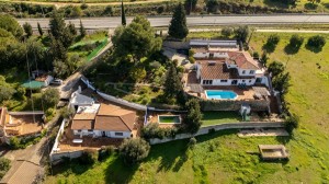  Chalet Se Vende en Alhaurin El Grande , Mlaga