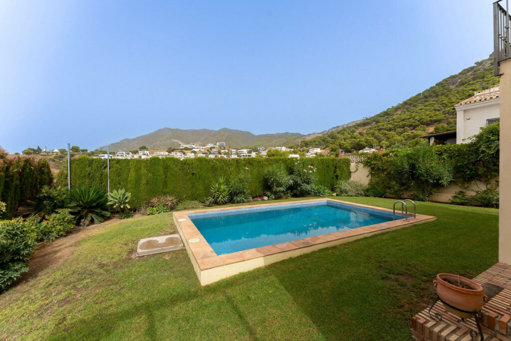 House – Detached Villa in Mijas — photo 2