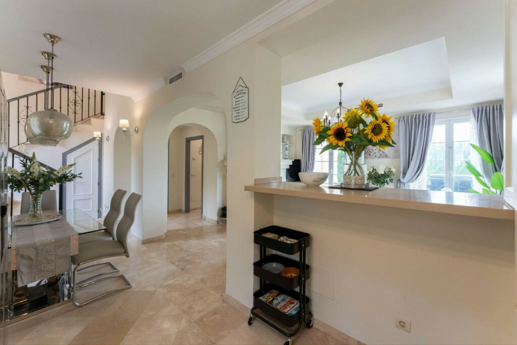 House – Detached Villa in Mijas — photo 8