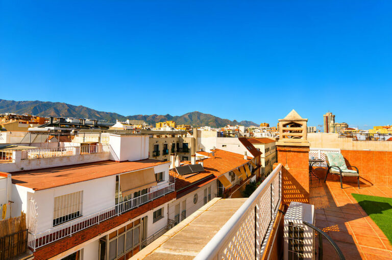Property in Fuengirola — photo 1