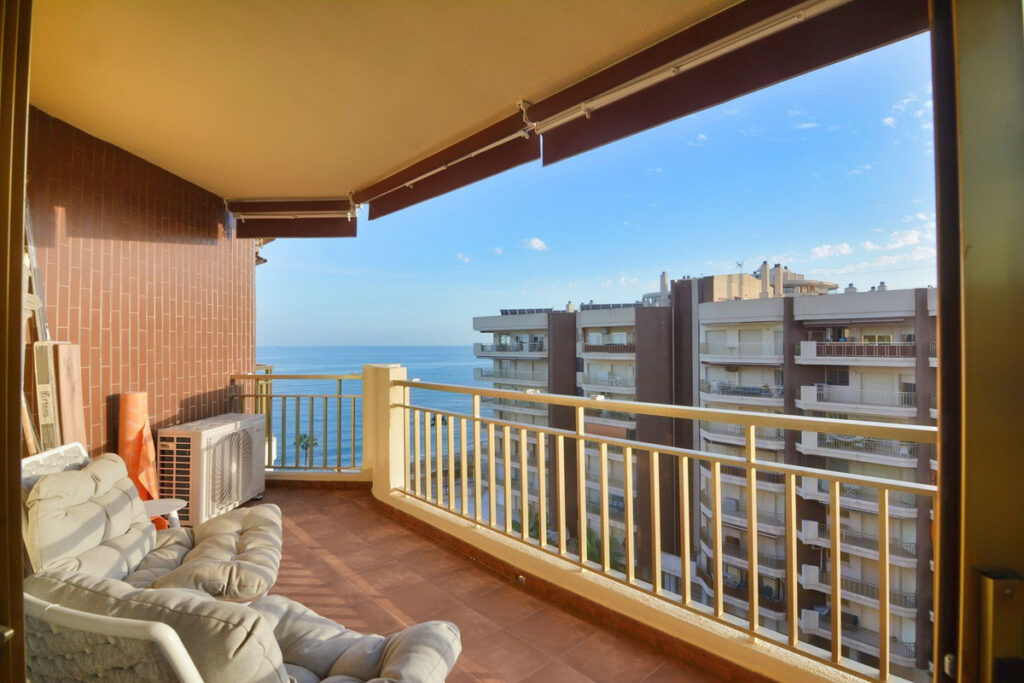 Property in Fuengirola — photo 19