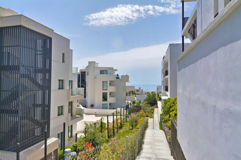 Property in Fuengirola — photo 40