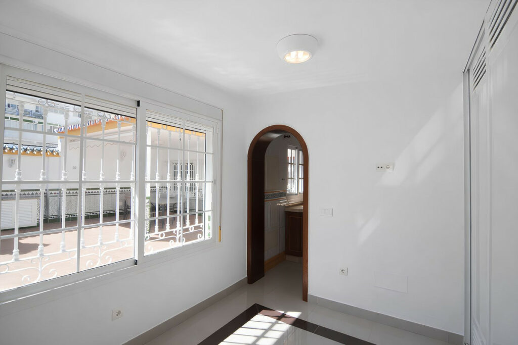 Property in Fuengirola — photo 15
