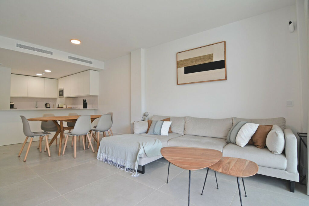 Property in Fuengirola — photo 17