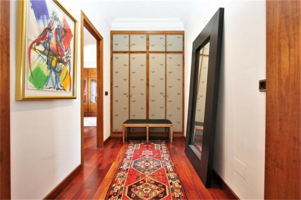 Property in Fuengirola — photo 7