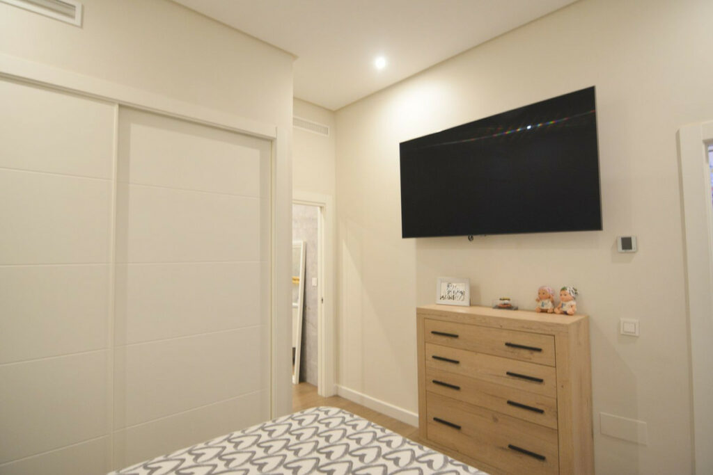 Property in Fuengirola — photo 9