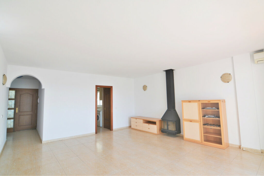 Property in El Coto — photo 6