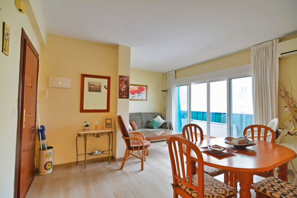 Property in Fuengirola — photo 2