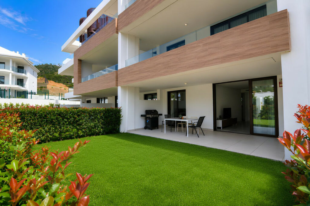 Property in Fuengirola — photo 10
