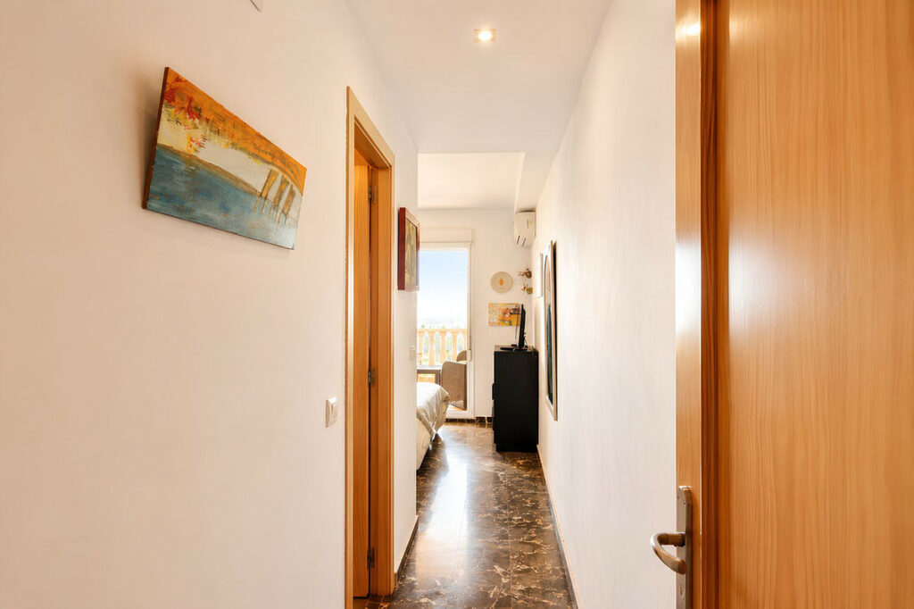 Property in Fuengirola — photo 20