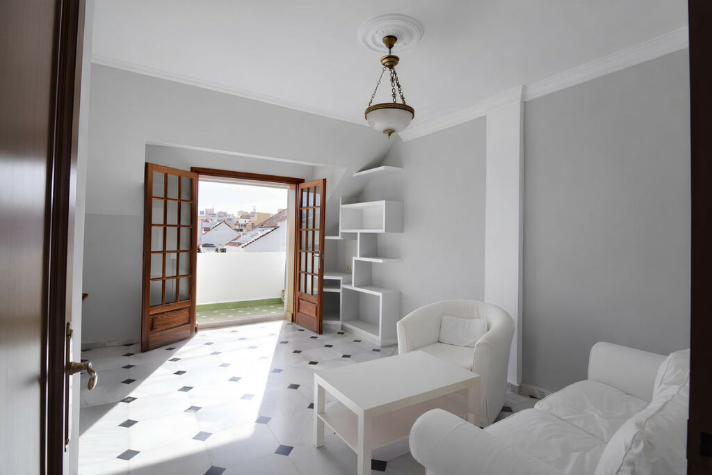 Property in Fuengirola — photo 4