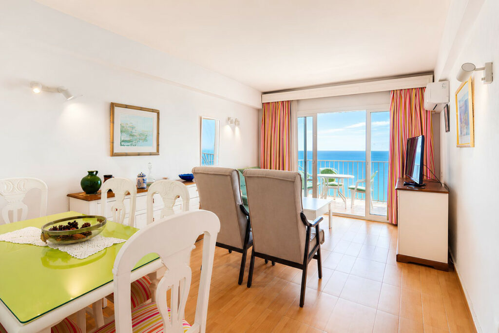 Property in Fuengirola — photo 14
