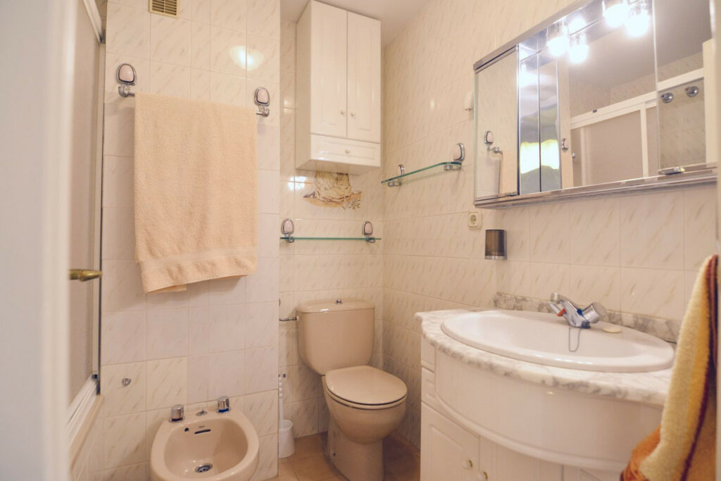 Property in Fuengirola — photo 14