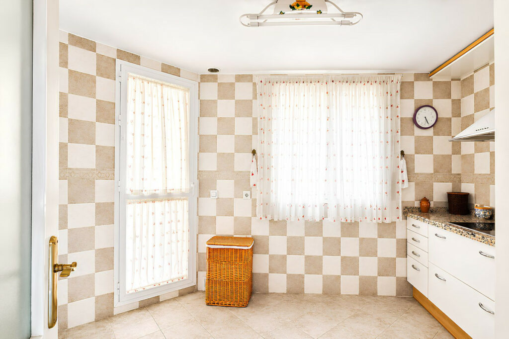 Property in Fuengirola — photo 19