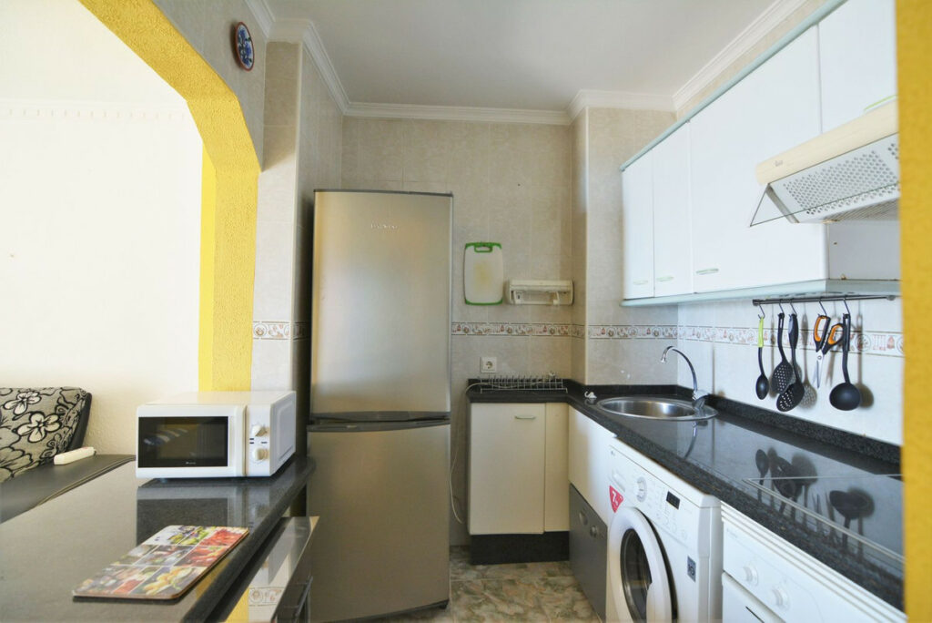 Property in Fuengirola — photo 6