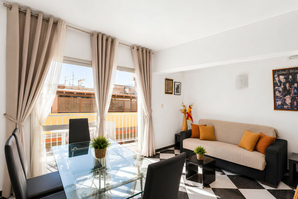 Property in Fuengirola — photo 8