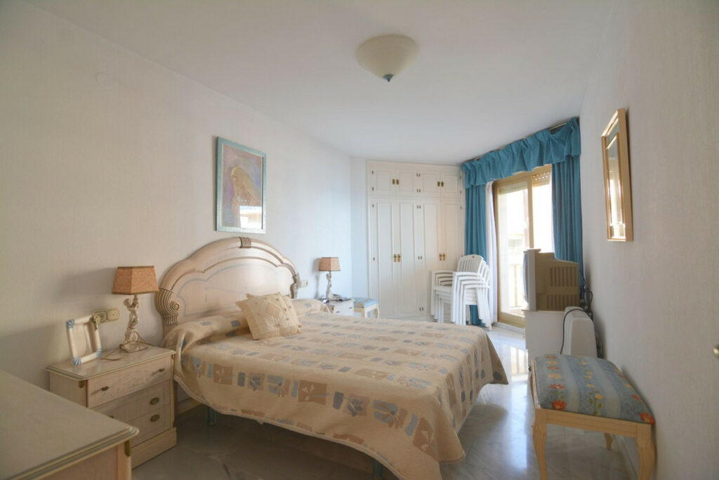 Property in Fuengirola — photo 21