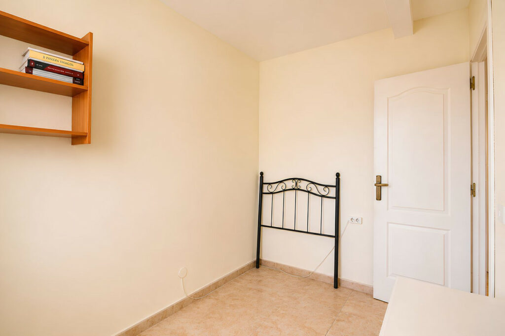 Property in Fuengirola — photo 11
