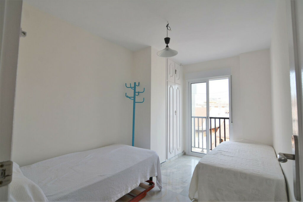 Property in Fuengirola — photo 12