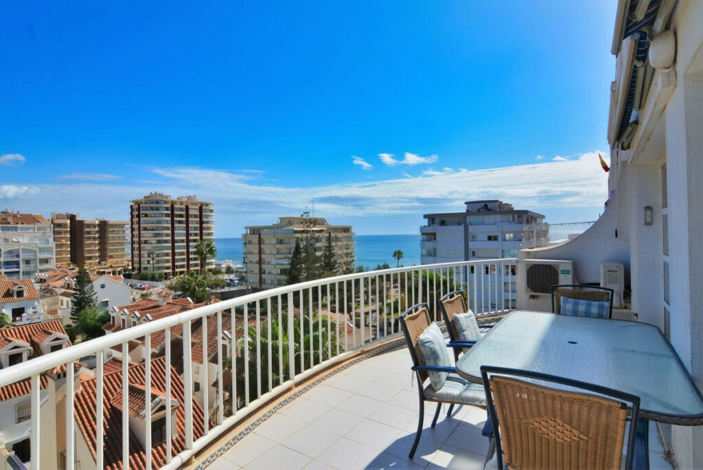 Property in Fuengirola — photo 26
