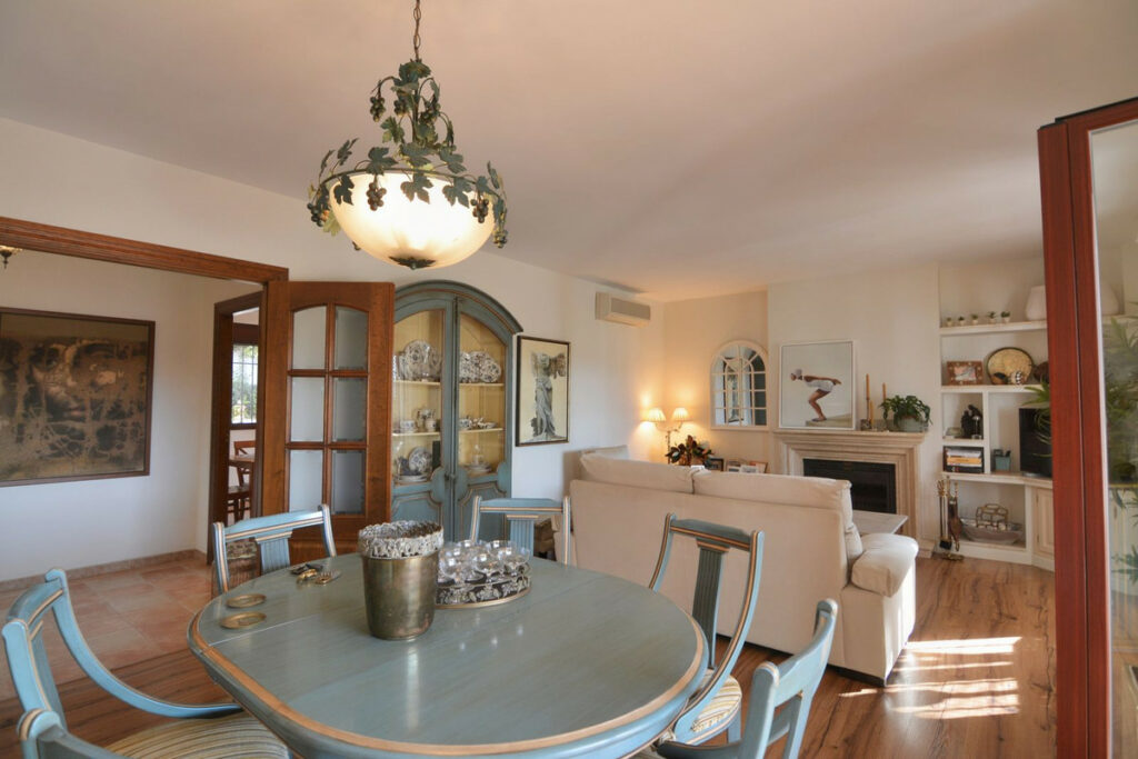Property in Mijas Golf — photo 13