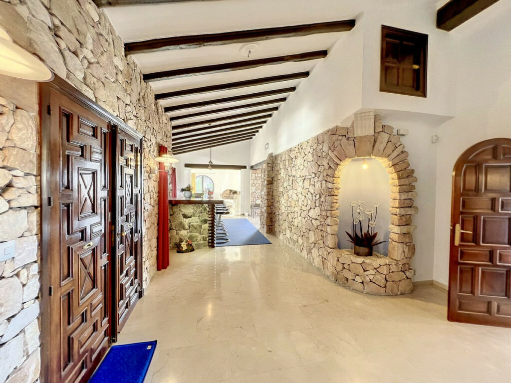 Property in Mijas — photo 3