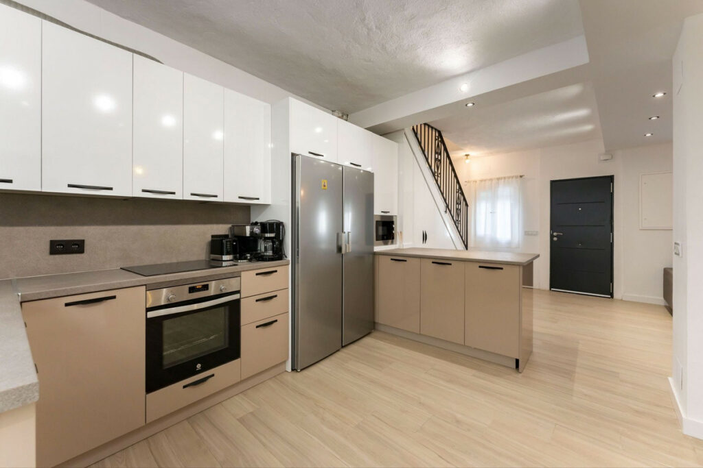 House – Townhouse in Monda — photo 7