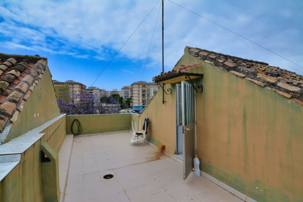 Property in Fuengirola — photo 5