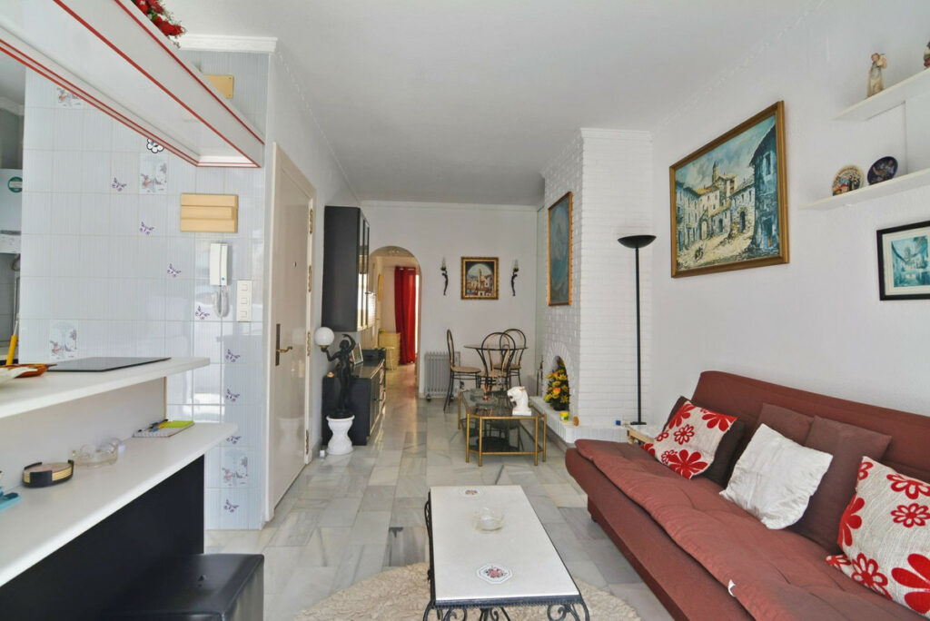 Property in Fuengirola — photo 5
