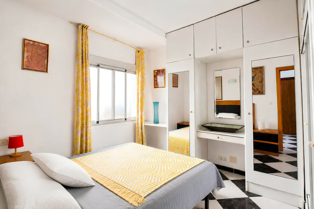 Property in Fuengirola — photo 16