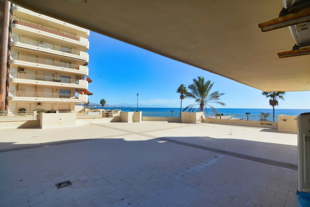 Property in Fuengirola — photo 27