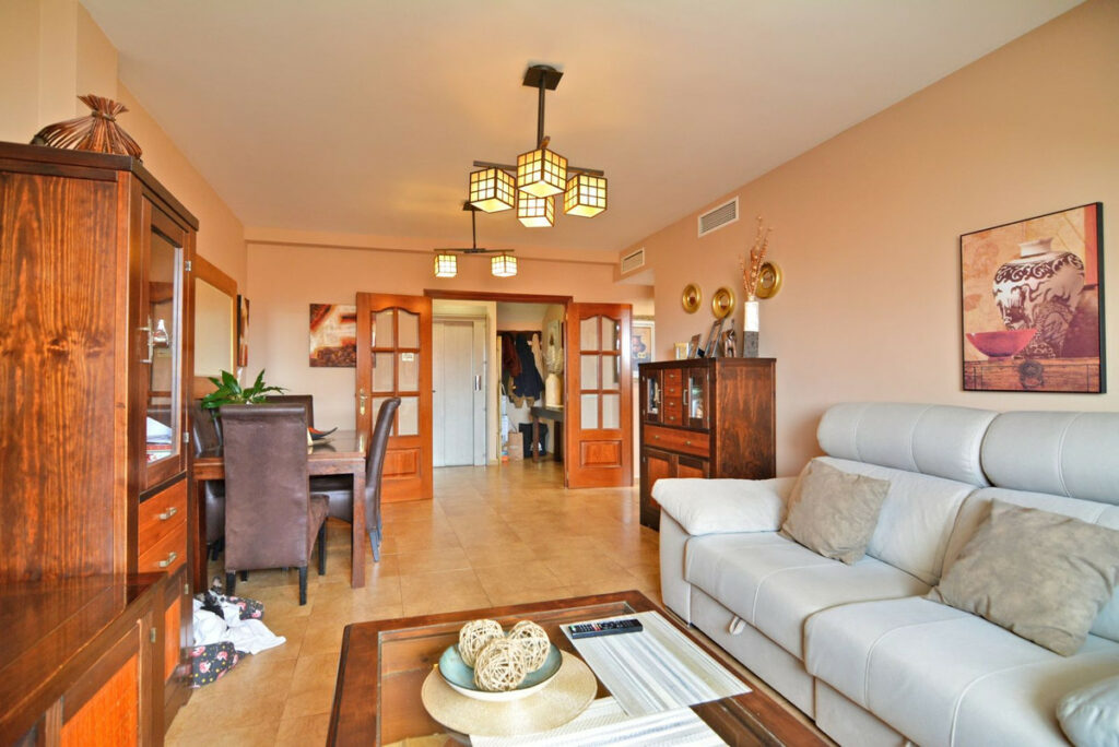 Property in Fuengirola — photo 1