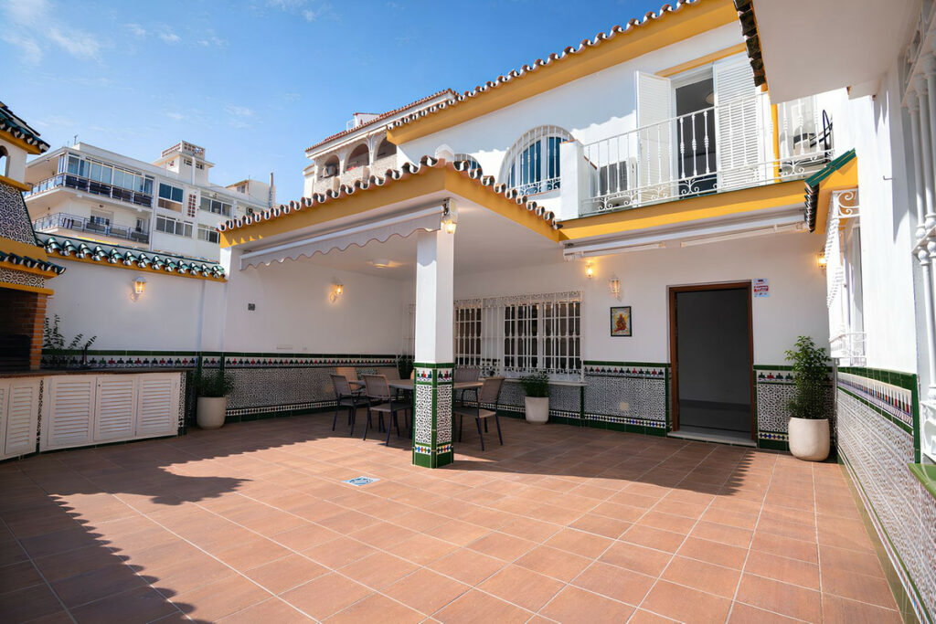 Property in Fuengirola — photo 1