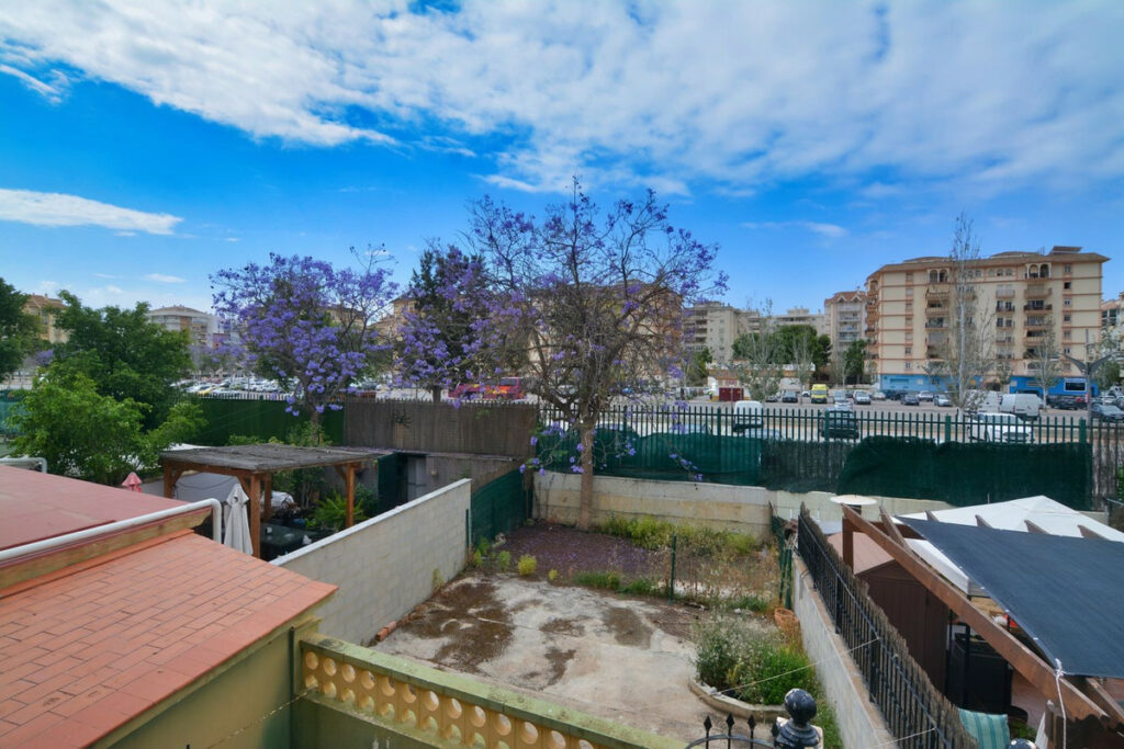 Property in Fuengirola — photo 11