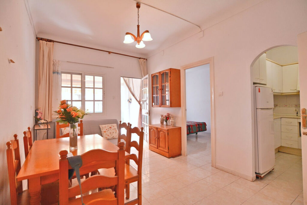 Property in Fuengirola — photo 4