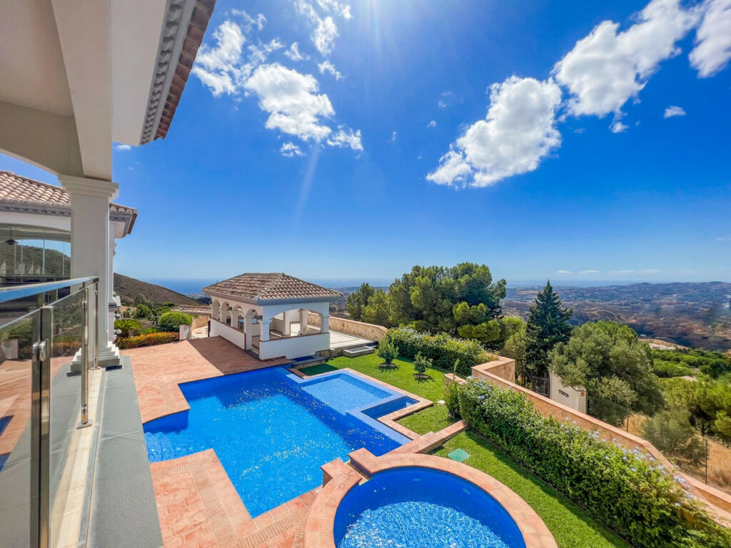 House – Detached Villa in Mijas — photo 7