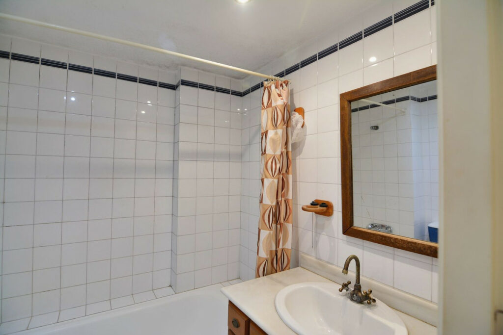 Property in Fuengirola — photo 20