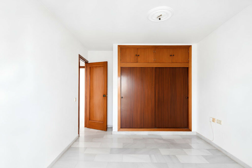 Property in Fuengirola — photo 16