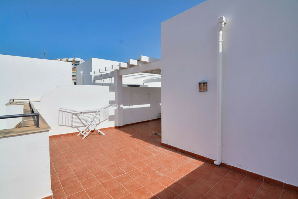 Property in Fuengirola — photo 16