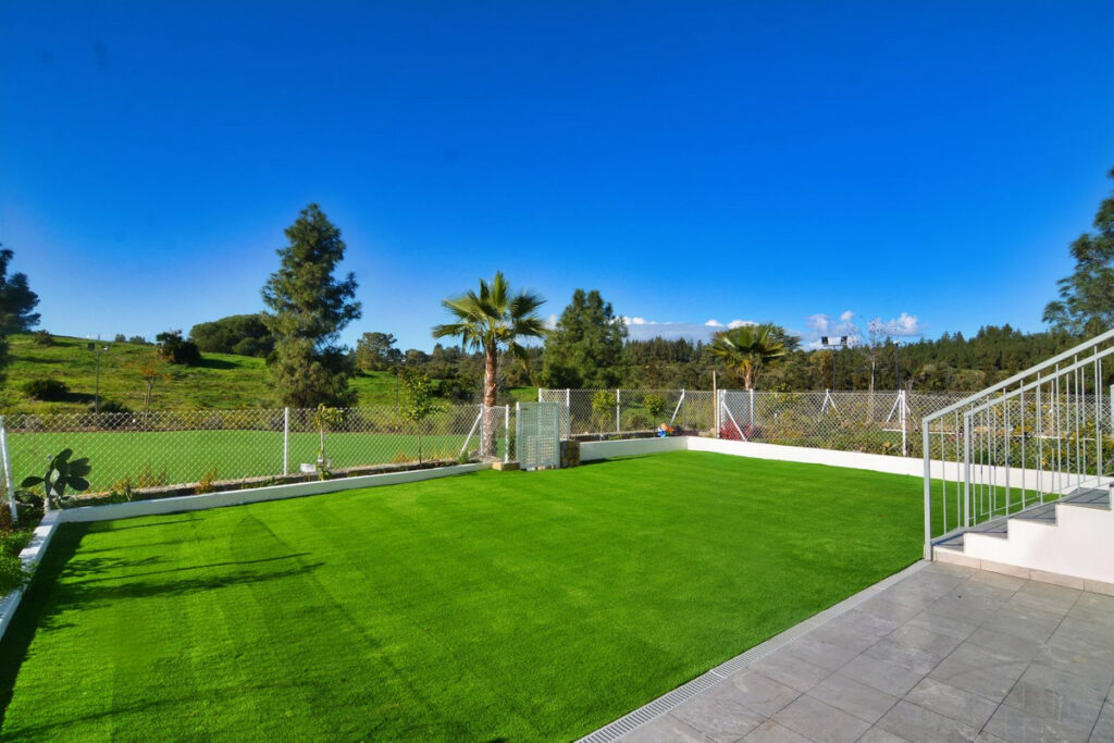 Property in El Chaparral — photo 24