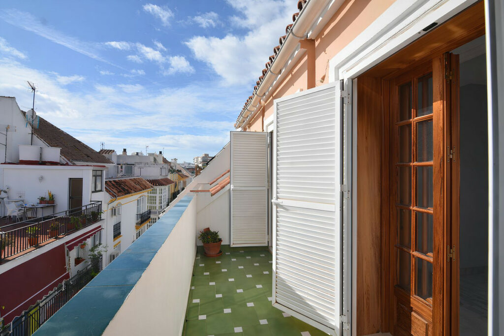 Property in Fuengirola — photo 11