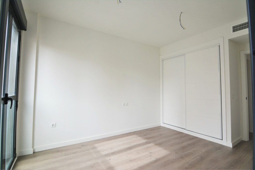 Property in Fuengirola — photo 11
