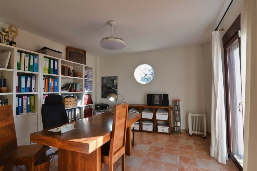 Property in Mijas Golf — photo 37