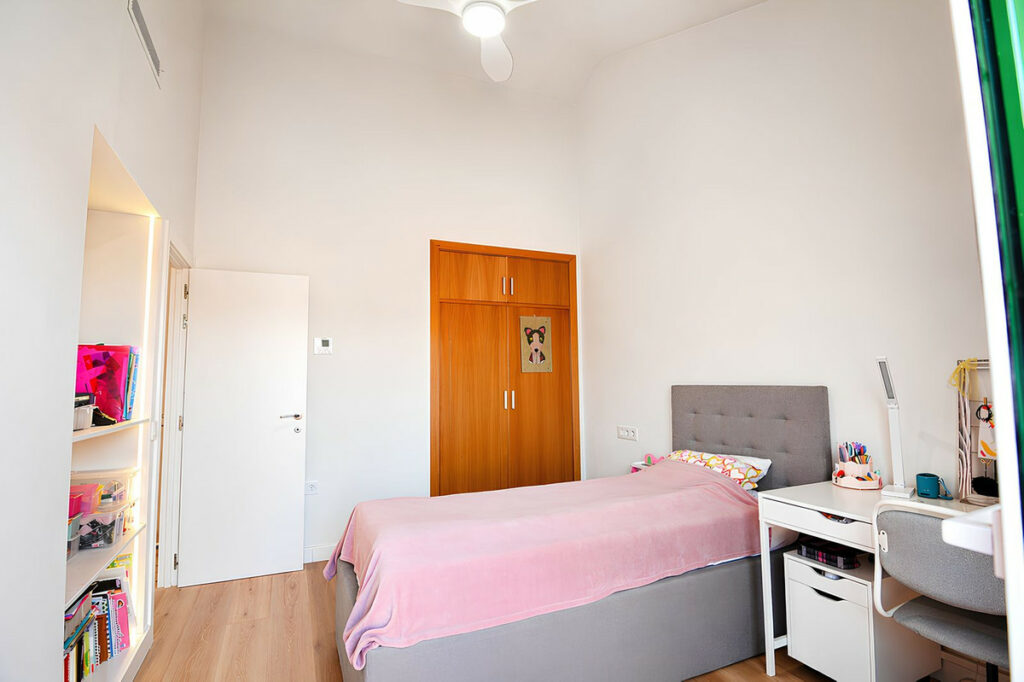 Property in Torreblanca — photo 25