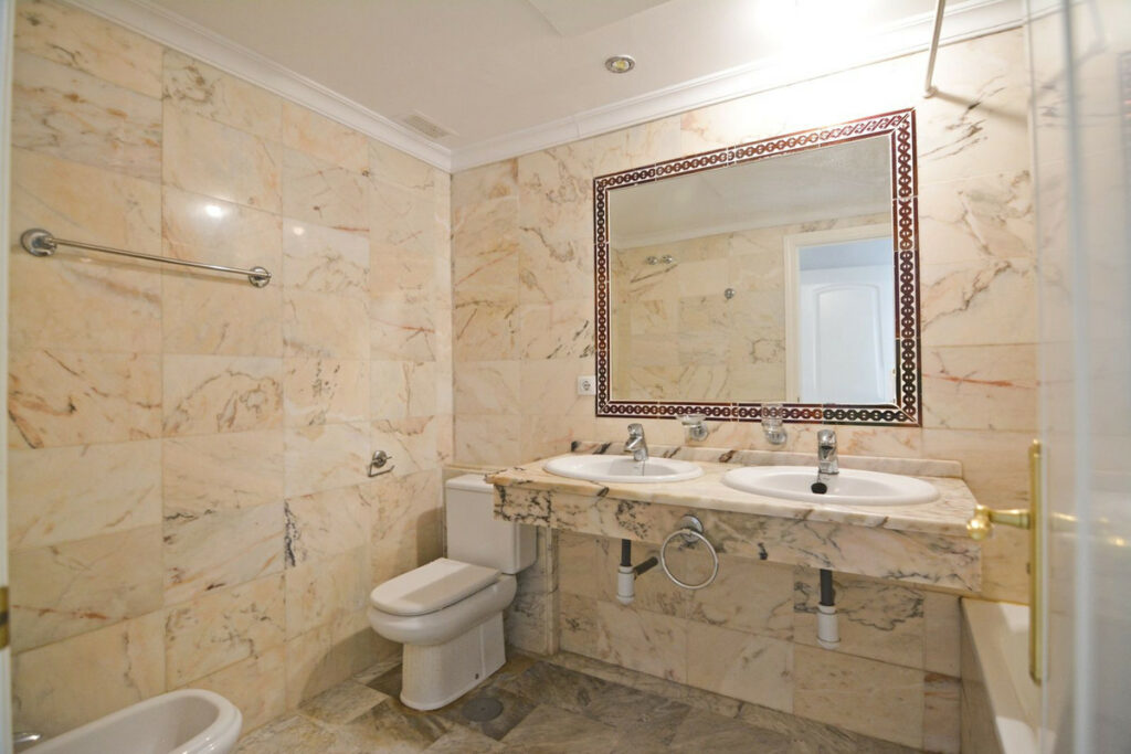 Property in Mijas Golf — photo 23