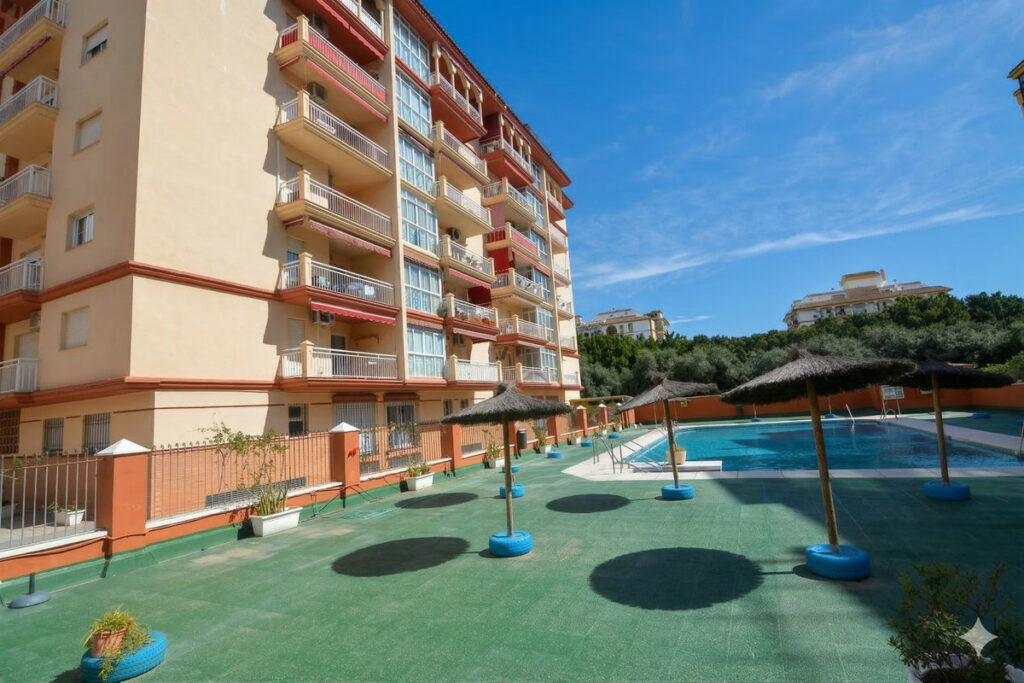 Property in Fuengirola — photo 8