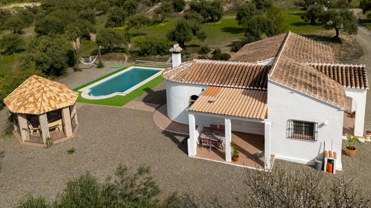 House – Finca – Cortijo in Casarabonela — photo 1