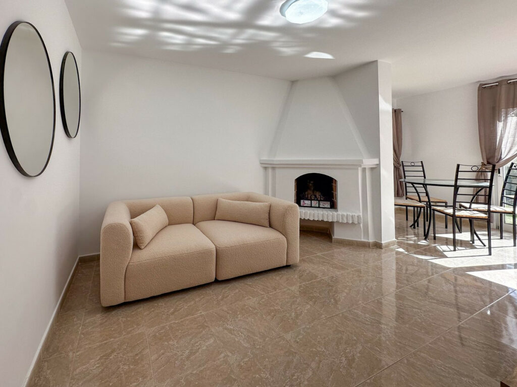 House – Bungalow in Riviera del Sol — photo 2
