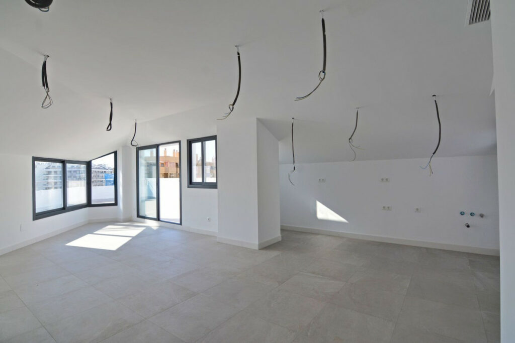 Property in Fuengirola — photo 4